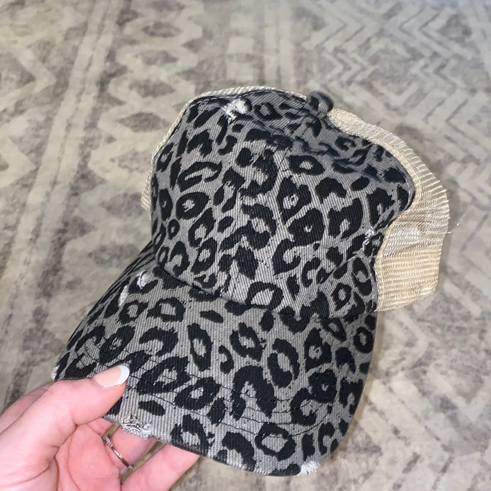 Pony-Tail Cap